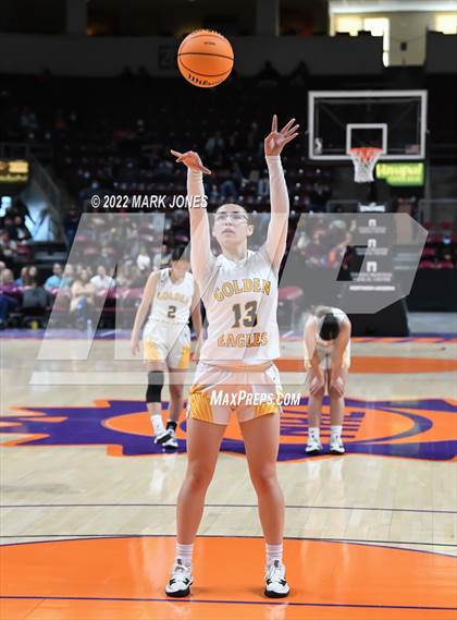 Thumbnail 2 in Show Low vs. Bourgade Catholic (AIA 3A Quarterfinal) photogallery.