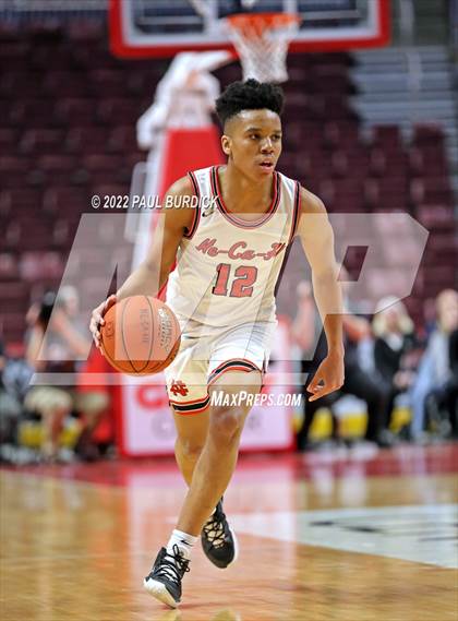 Thumbnail 1 in New Castle vs. Imhotep Charter (PIAA 5A Championship) photogallery.