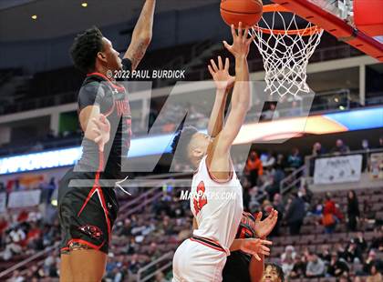 Thumbnail 2 in New Castle vs. Imhotep Charter (PIAA 5A Championship) photogallery.
