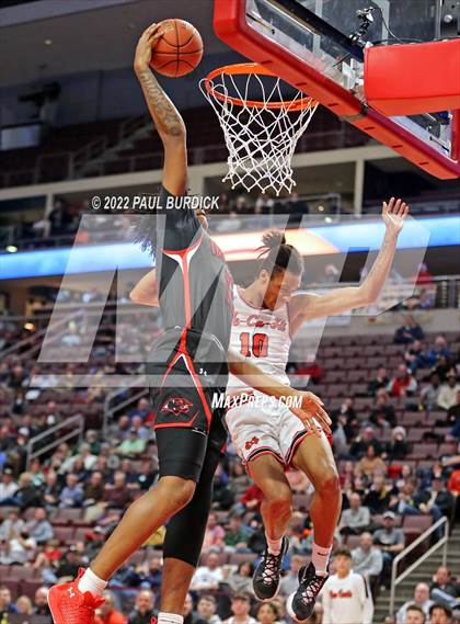 Thumbnail 2 in New Castle vs. Imhotep Charter (PIAA 5A Championship) photogallery.
