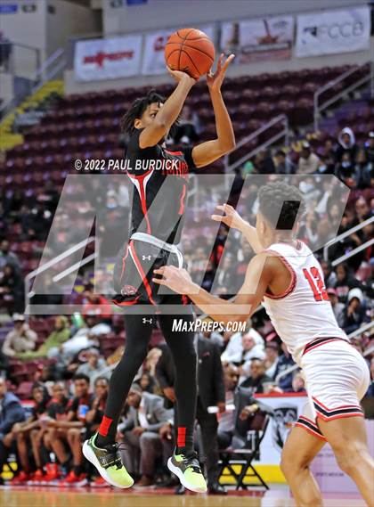 Thumbnail 2 in New Castle vs. Imhotep Charter (PIAA 5A Championship) photogallery.