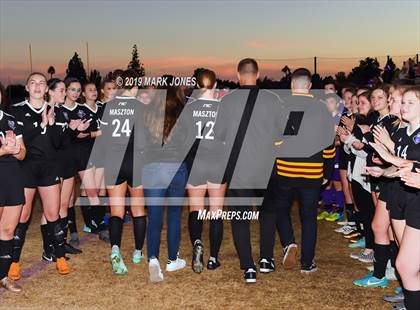 Thumbnail 3 in Kingman @ Northwest Christian photogallery.