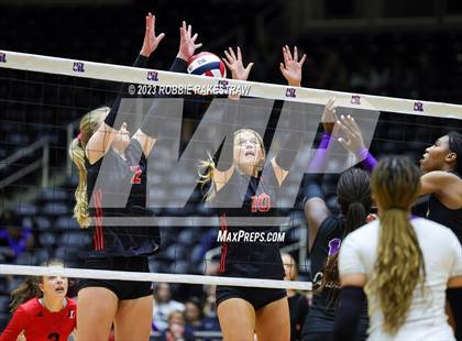 Thumbnail 3 in Fulshear vs. Lovejoy (UIL 5A Volleyball Semifinal) photogallery.