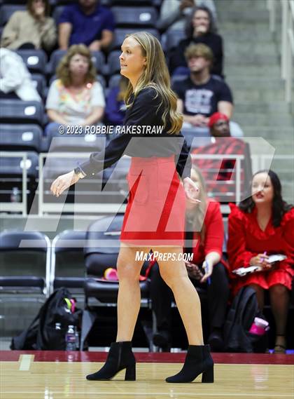 Thumbnail 3 in Fulshear vs. Lovejoy (UIL 5A Volleyball Semifinal) photogallery.