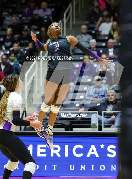 Thumbnail 3 in Fulshear vs. Lovejoy (UIL 5A Volleyball Semifinal) photogallery.