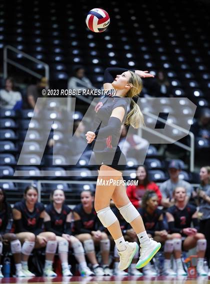 Thumbnail 1 in Fulshear vs. Lovejoy (UIL 5A Volleyball Semifinal) photogallery.