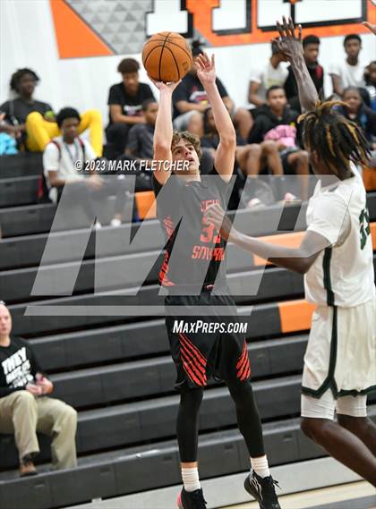 Thumbnail 1 in New Smyrna Beach vs DeLand (JV Shoot-out at Spruce Creek) photogallery.