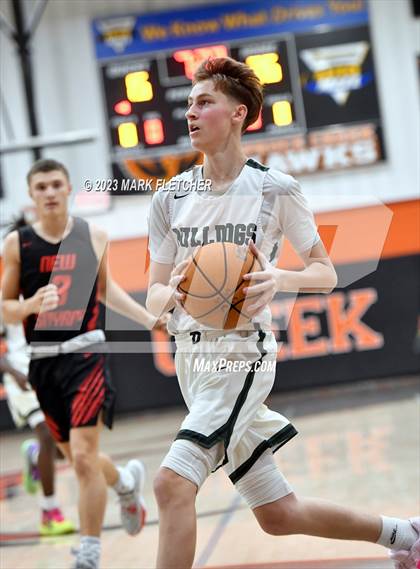 Thumbnail 3 in New Smyrna Beach vs DeLand (JV Shoot-out at Spruce Creek) photogallery.