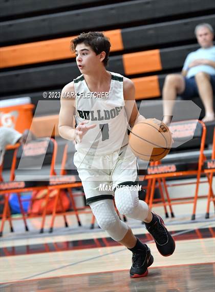 Thumbnail 3 in New Smyrna Beach vs DeLand (JV Shoot-out at Spruce Creek) photogallery.