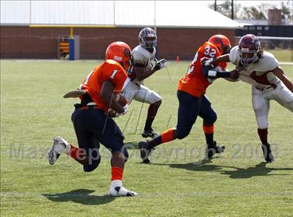 Thumbnail 2 in Norcom @ Maury photogallery.