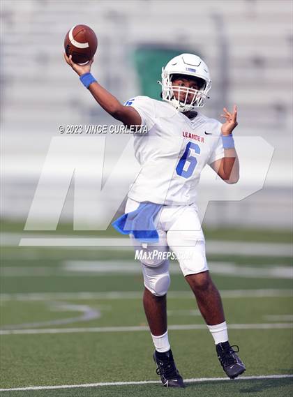 Thumbnail 2 in Leander @ Dripping Springs photogallery.