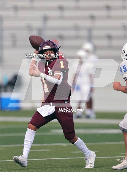 Thumbnail 2 in Leander @ Dripping Springs photogallery.