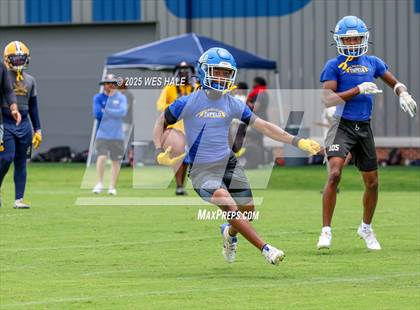 Thumbnail 1 in Tupelo vs Olive Branch (U of Memphis 7v7) photogallery.