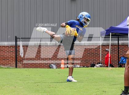 Thumbnail 1 in Tupelo vs Olive Branch (U of Memphis 7v7) photogallery.