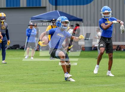 Thumbnail 2 in Tupelo vs Olive Branch (U of Memphis 7v7) photogallery.