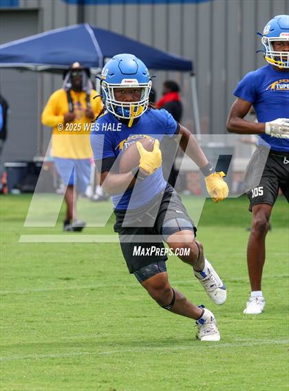 Thumbnail 2 in Tupelo vs Olive Branch (U of Memphis 7v7) photogallery.