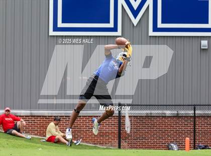 Thumbnail 2 in Tupelo vs Olive Branch (U of Memphis 7v7) photogallery.
