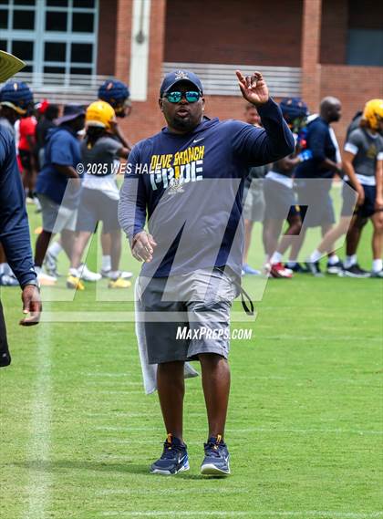 Thumbnail 1 in Tupelo vs Olive Branch (U of Memphis 7v7) photogallery.