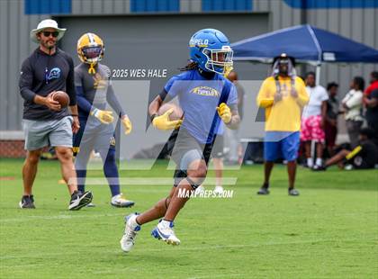 Thumbnail 1 in Tupelo vs Olive Branch (U of Memphis 7v7) photogallery.