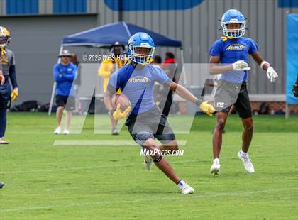 Thumbnail 2 in Tupelo vs Olive Branch (U of Memphis 7v7) photogallery.