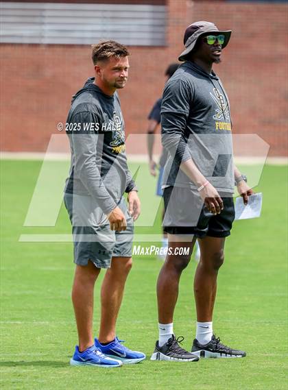 Thumbnail 1 in Tupelo vs Olive Branch (U of Memphis 7v7) photogallery.