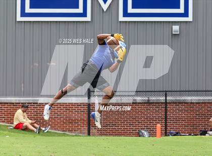 Thumbnail 1 in Tupelo vs Olive Branch (U of Memphis 7v7) photogallery.
