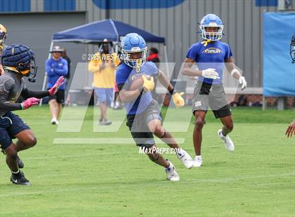 Thumbnail 3 in Tupelo vs Olive Branch (U of Memphis 7v7) photogallery.