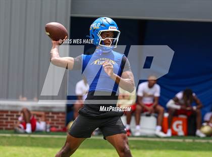 Thumbnail 2 in Tupelo vs Olive Branch (U of Memphis 7v7) photogallery.