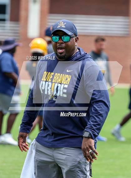 Thumbnail 3 in Tupelo vs Olive Branch (U of Memphis 7v7) photogallery.