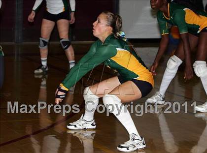Thumbnail 1 in Tracy vs Hoover (Vikings Classic Tournament) photogallery.