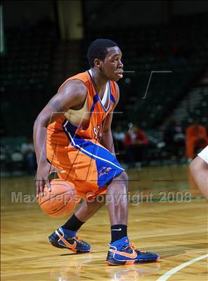 Thumbnail 1 in St. Raymond Boys vs Linden (Prime Time Shootout) photogallery.
