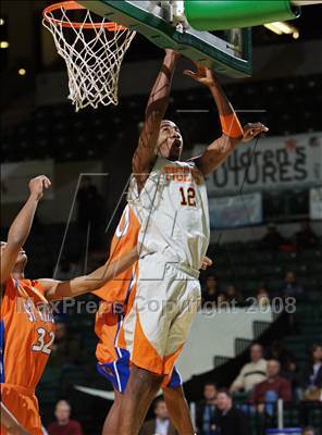 Thumbnail 1 in St. Raymond Boys vs Linden (Prime Time Shootout) photogallery.