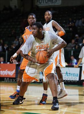 Thumbnail 3 in St. Raymond Boys vs Linden (Prime Time Shootout) photogallery.