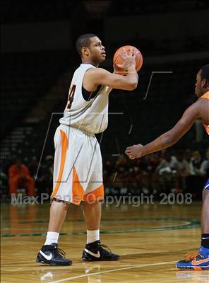 Thumbnail 3 in St. Raymond Boys vs Linden (Prime Time Shootout) photogallery.