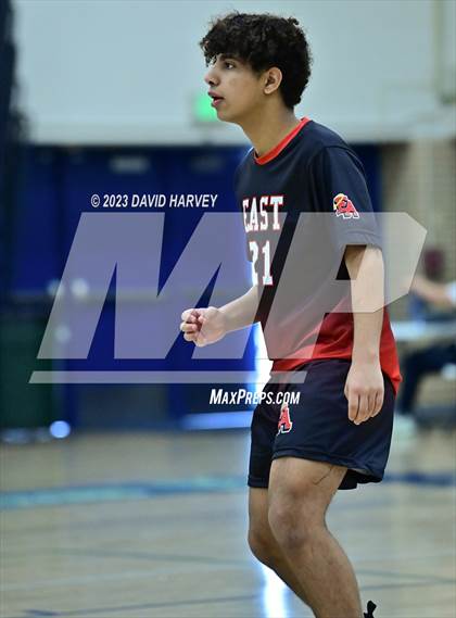 Thumbnail 2 in JV: Denver East vs Kennedy photogallery.