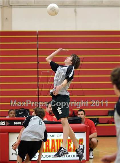 Thumbnail 3 in Ponderosa @ Jesuit photogallery.