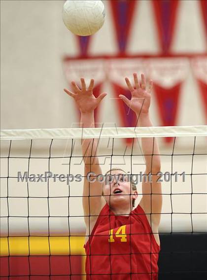 Thumbnail 1 in Ponderosa @ Jesuit photogallery.