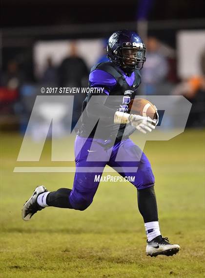 Thumbnail 2 in SouthLake Christian Academy vs. Village Christian Academy (NCISAA D3  Final) photogallery.