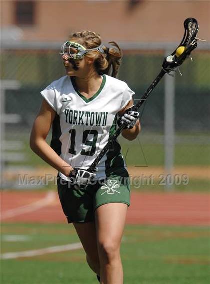 Thumbnail 1 in Nanuet @ Yorktown photogallery.