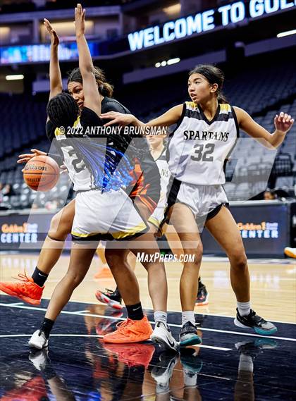Thumbnail 2 in Marysville vs. Lathrop photogallery.