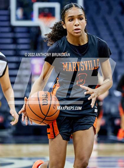 Thumbnail 3 in Marysville vs. Lathrop photogallery.