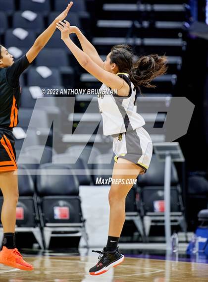 Thumbnail 2 in Marysville vs. Lathrop photogallery.