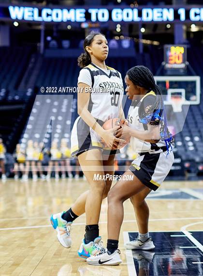 Thumbnail 2 in Marysville vs. Lathrop photogallery.