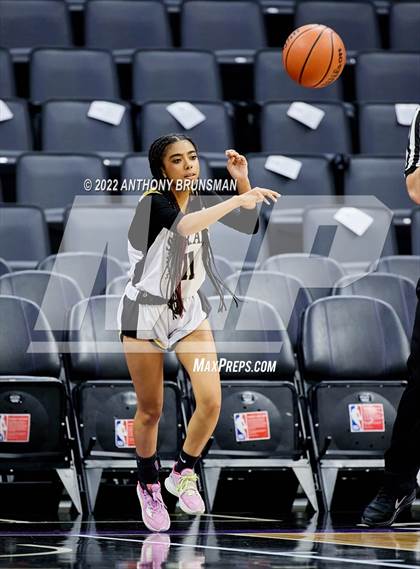 Thumbnail 2 in Marysville vs. Lathrop photogallery.
