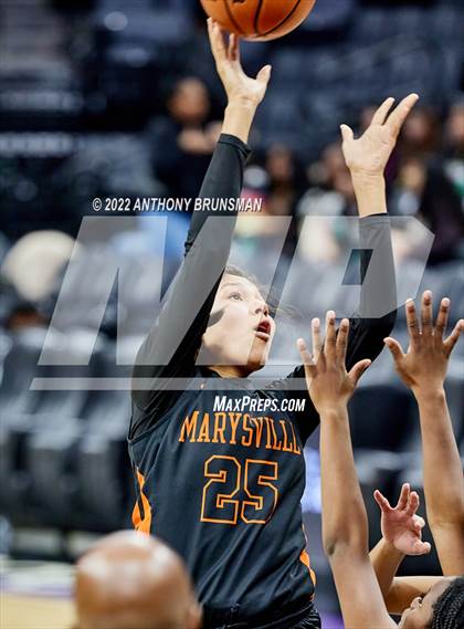 Thumbnail 3 in Marysville vs. Lathrop photogallery.