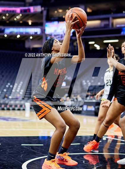 Thumbnail 3 in Marysville vs. Lathrop photogallery.