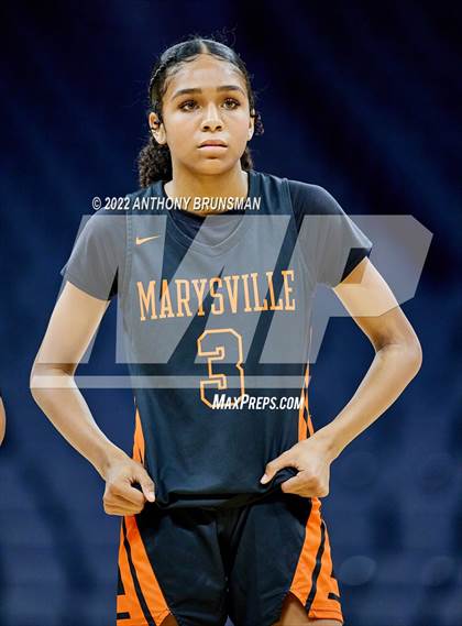 Thumbnail 1 in Marysville vs. Lathrop photogallery.