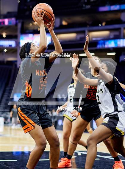 Thumbnail 1 in Marysville vs. Lathrop photogallery.