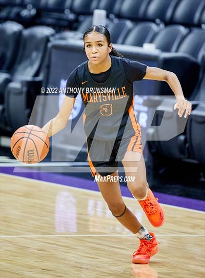 Thumbnail 1 in Marysville vs. Lathrop photogallery.