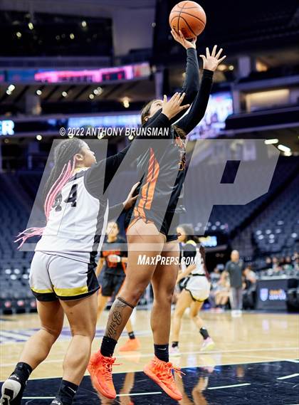 Thumbnail 1 in Marysville vs. Lathrop photogallery.